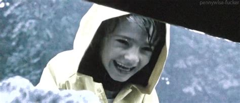 900 x 900 jpeg 257 кб. Georgie Denbrough Gif Set ⛵ | IT Official Amino Amino