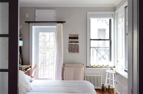 Video House Tour A Super Small Nyc Studio Apartment Apartment Therapy