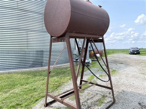 250 Gallon Fuel Storage Tank On Stand Bigiron Auctions