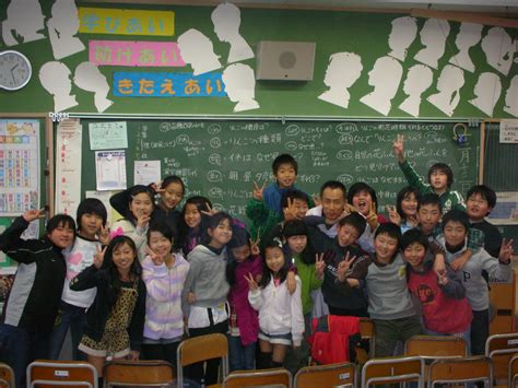 【出前講義】仙台市立鹿野小学校「花の不思議な世界」 りんごの花からリンゴができるまで 1213（研究室ダイアリー） 植物分子