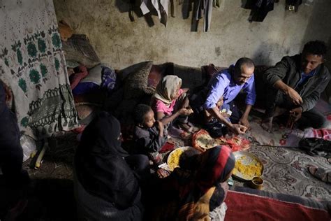 Un Says Internal Displacement Refugee Influx Continues In Yemen