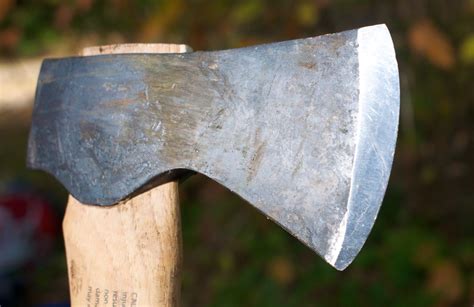 Superior Hatchet: Hults Bruk 'Almike' Review | GearJunkie