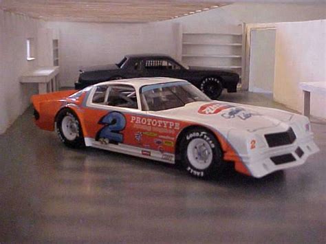 Racing Dioramas And Model Cars