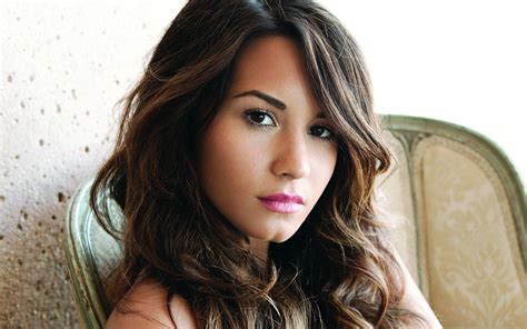 Wallpaper X Px Brunette Dark Eyes Demi Lovato Face Long