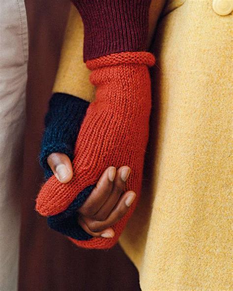 How To Knit Fingerless Mittens
