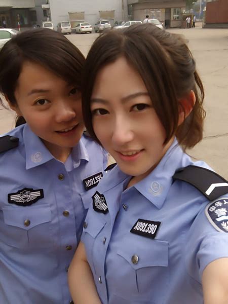 Beautiful Policewomen In China Cn