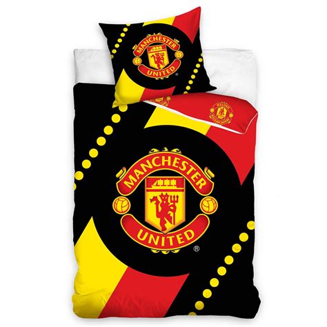 Manchester utd beach towels, pillow cases. MANCHESTER UNITED FC SINGLE AND DOUBLE DUVET COVER SETS ...