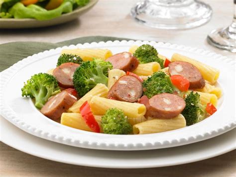 Tart balsamic vinegar brightens up bell peppers, sweet tomatoes, and juicy chicken sausage for flavorful italian fare. Johnsonville Smoked Chicken Italian Sausage and Broccoli ...
