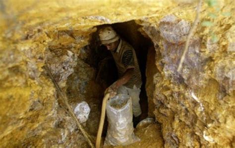 Around 3000 Tonne Gold Deposits Found In Ups Sonbhadra