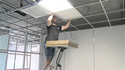 Poser un faux plafond : Comment Poser Un Faux Plafond Sur Ossature Metallique