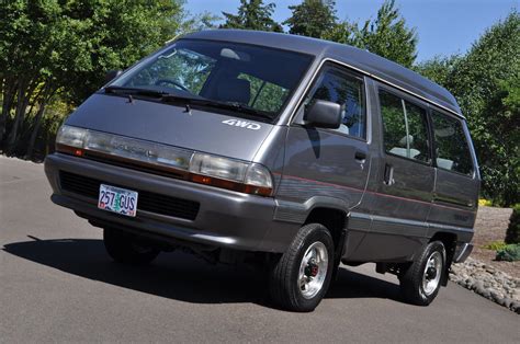 Daily Turismo 5k Super Extra 1989 Toyota Townace 4x4 Turbodiesel