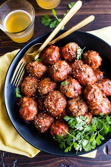 Try one of these 22 delicious paleo recipes and have dinner on the table in less than 30 minutes! Sweet and Spicy Sriracha Meatballs (Paleo Option) | Cotter ...