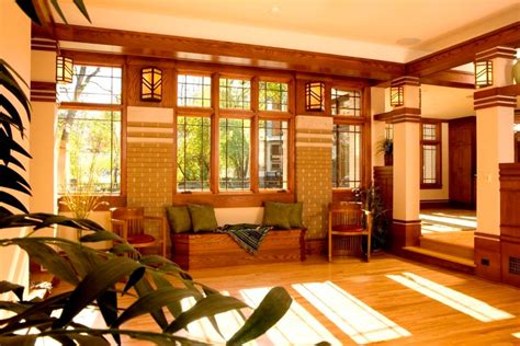 Frank Lloyd Wright Prairie Style Home Traditional