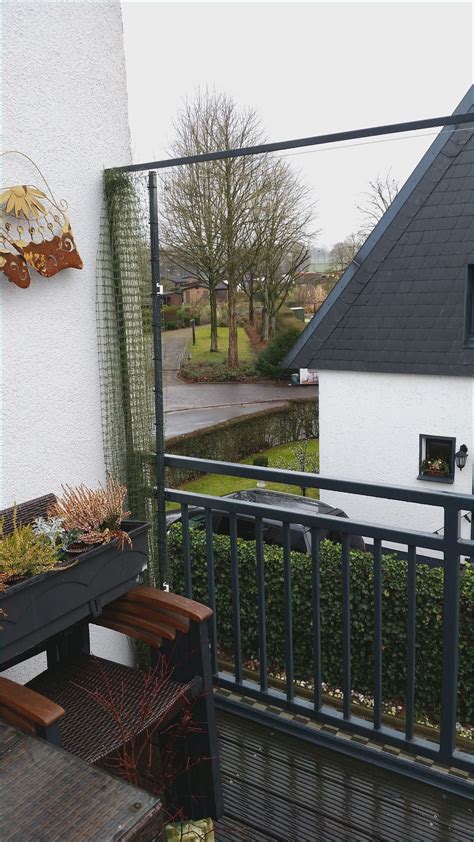 Katzen sind wahre kletterkünstler und überwinden auch mühelos hürden wie hohe zäune. Garten Günstig Katzensicher Machen : Garten Katzensicher ...
