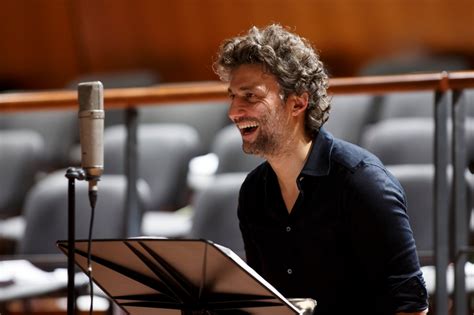 Sep 19, 2014 · allgemeine geschäftsbedingungen für käufer. Jonas Kaufmann dans Aida, les dessous des coulisses ...