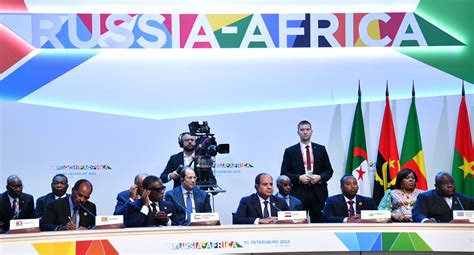 8 صور ترصد مشاركة السيسي في الجلسة العامة للقمة الروسية الأفريقية