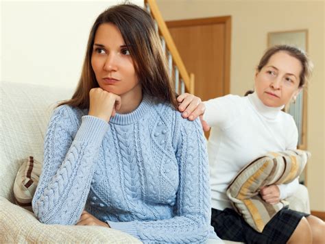 Nyc Psychotherapy Blog Role Reversal In Mother Daughter Relationships
