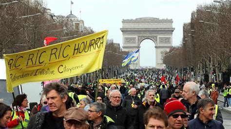 French Yellow Vest Movement Shows Signs Of Weakening Euronews