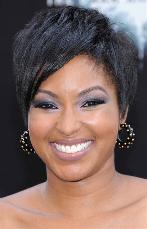 5 Tremendous Short Haircuts For Thick Hair African Americancruckers