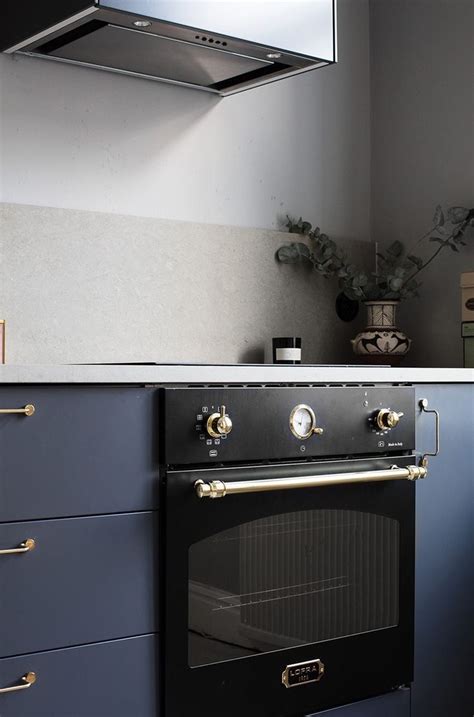 Blue Kitchen With Brass Accents Coco Lapine Design Kitchen Decor