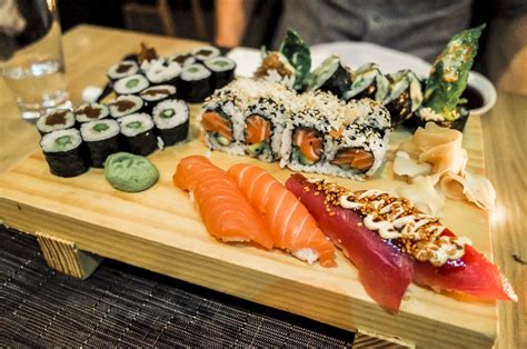 1 maki inside out, 3 nigiri. Hamburg-Tipp: Das Ono von Steffen Henssler - The Kaisers