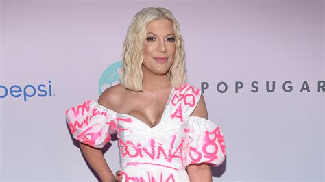 Tori Spelling Reveals What Kind Of Plastic Surgery She S Getting