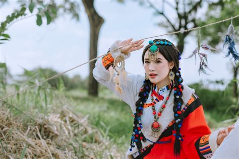 Mongolian Girl Traditional Clothes Free Photo On Pixabay