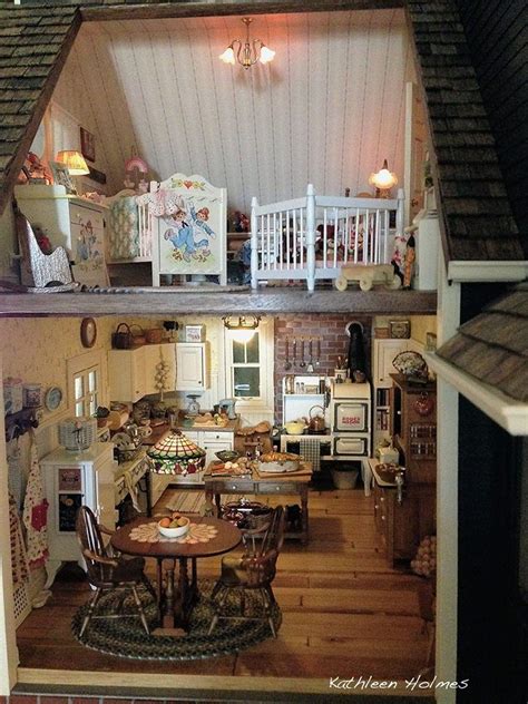 Kathleen Holmes Doll House Miniature Houses