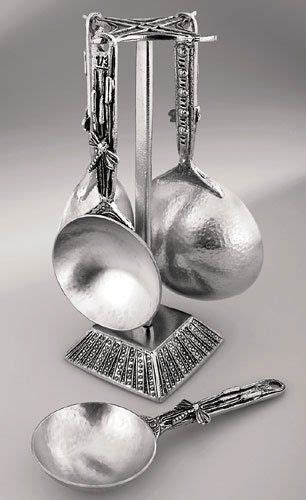 Pewter Dragonfly Measuring Cups And Stand 21000 Set Includes 14 1
