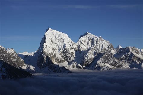 Everest Expeditions South Face