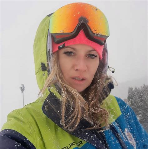 Instruktorka Narciarstwa Magda Ski Instructor