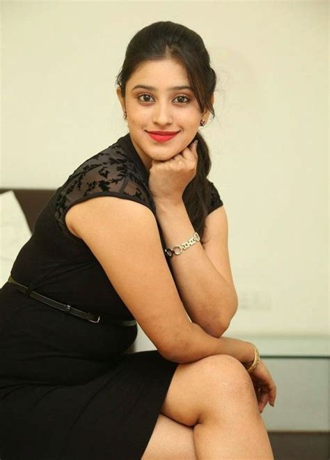 Priya Latest Photoshoot Galleries Bolly Actress Pictures
