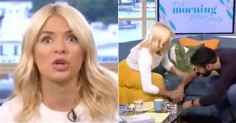Holly Willoughby Shocked As Rylan Lifts Her Skirt Up Live On This