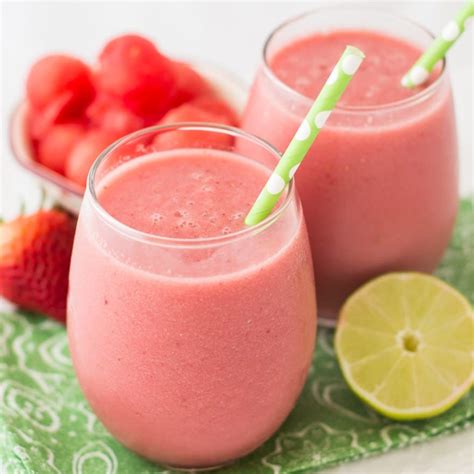 Cool And Refreshing This Watermelon Strawberry Smoothie Is The Perfect Summer Drink The Lime