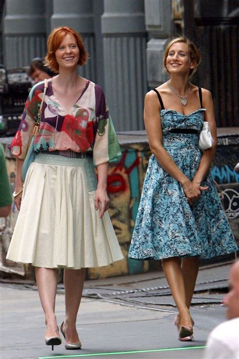 Street Style 31 Outfits That Prove Sex And The City Started It All