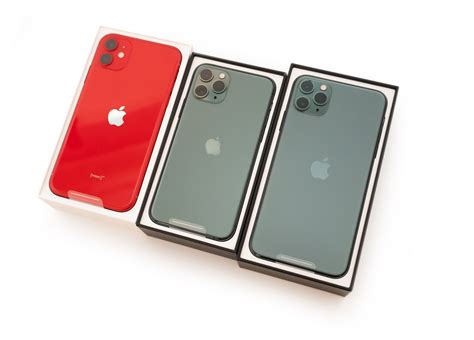 台版 Apple Iphone 11 Pro Pro Max 三支一次開箱！ 墨綠 紅色，看看盒中有什麼？ Iphone 11