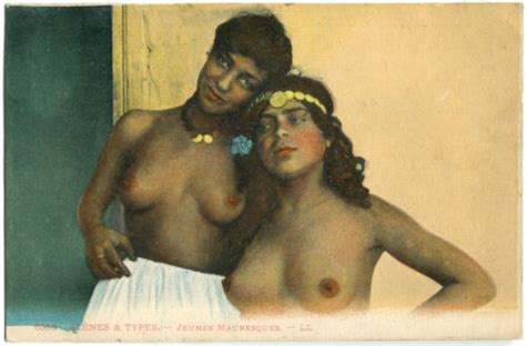 Erotik Zwei Maurische Arabische Frauen Nackt Sch Ner Busen Nu Naked