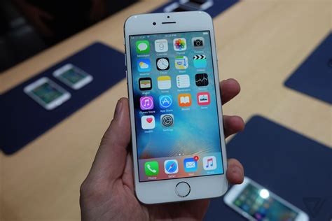 Iphone 6s And Iphone 6s Plus Hands On With 3d Touch And The New