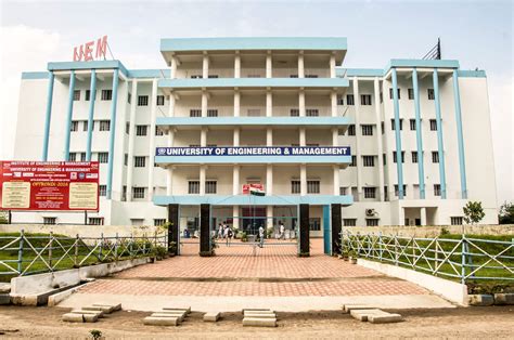 University Of Engineering And Management Kolkata Courses Fees