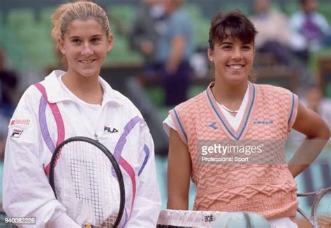 Monica Seles 1990 Photos And Premium High Res Pictures Getty Images