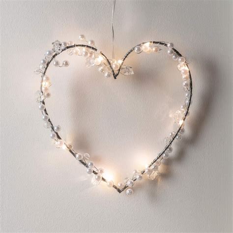 Lights4fun Battery Micro Light Pearl Heart Wreath Decoration With Timer