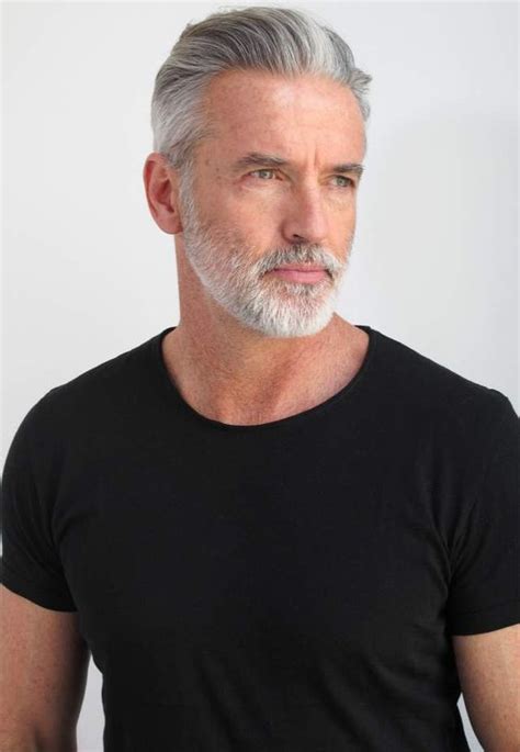 Kult Model Agency Platz Für Männer Grey Beards Beard Styles Older