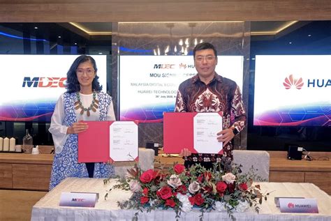 Mdec's mandate includes driving digital adoption, development of industry ready tech talents, digital economy policies and global champions. MDEC partners with Huawei to spearhead Malaysia as ASEAN ...