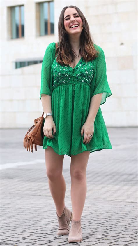Green Dress And Summer Boots For Summer Fashion Tights