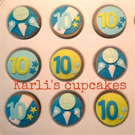 Hoera 10 Jaar Karli S Cupcakes Cupcakes Eten Verjaardag
