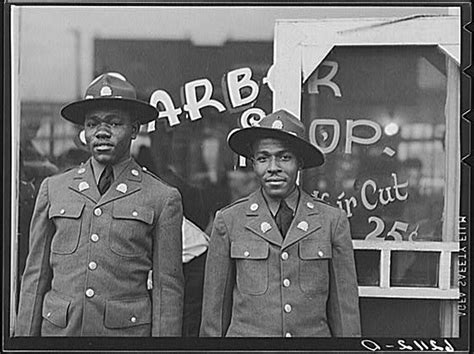 World War Ii African American Soldiers 1940 Two Black Ar Flickr