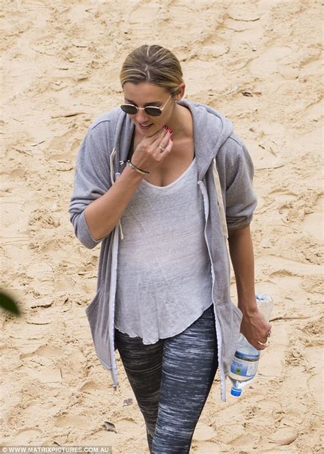 Jasmine Yarbrough Flashes Ring On Loved Up Stroll Daily Mail Online