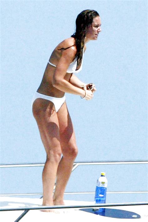 Kate Middleton Unseen White Bikini Pictures 9 Pics XHamster