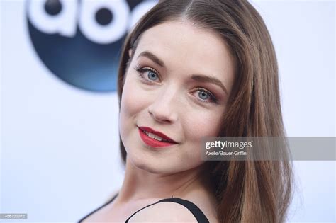 Actress Sarah Bolger Arrives At Abcs Once Upon A Time Season 4 Red News Photo Getty Images