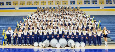 Wooster High Schools Marching Band Steps Into The Bargain Hunter